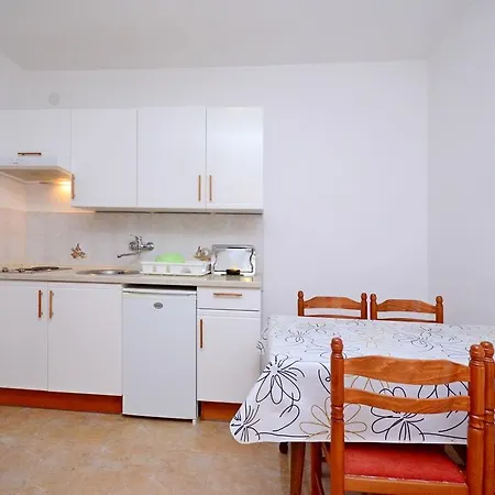 Nevenka Apartmán *